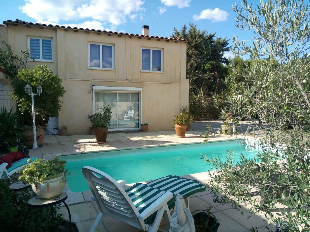 Gite Chez Mamiyo Gallargues Le Montueux Bagian luar foto